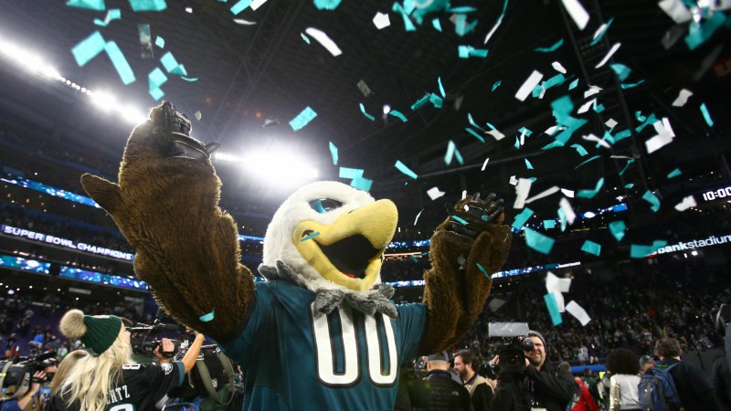 Philadelphia Eagles mascot