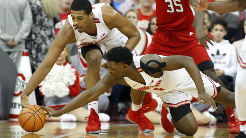 Ohio State Buckeyes forwards Kaleb Wesson and Jae'Sean Tate