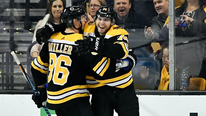 Bruins-Leafs