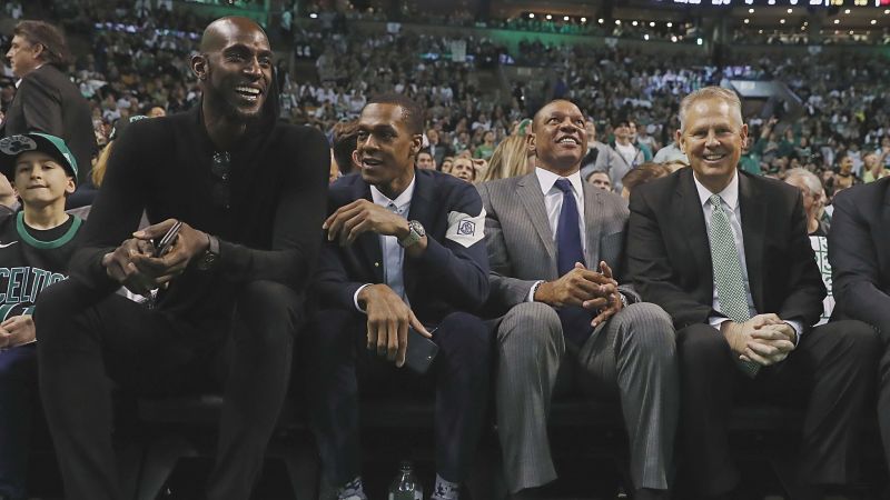 Kevin Garnett, New Orleans Pelicans guard Rajon Rondo, Los Angeles Clippers coach Doc Rivers and Boston Celtics president of basketball operations Danny Ainge
