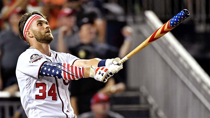 Washington Nationals right fielder Bryce Harper