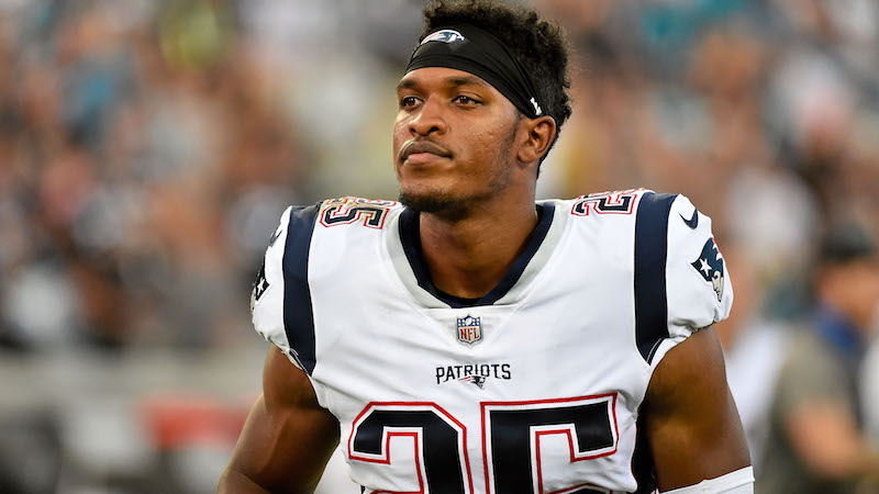 Patriots cornerback Eric Rowe
