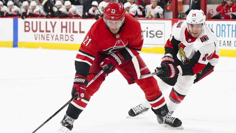 Boston Bruins Forward Lee Stempniak