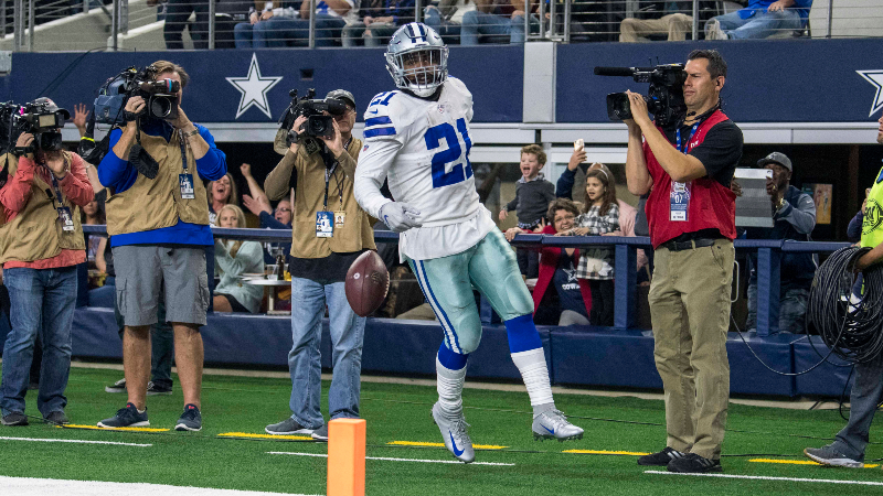 Dallas Cowboys running back Ezekiel Elliott