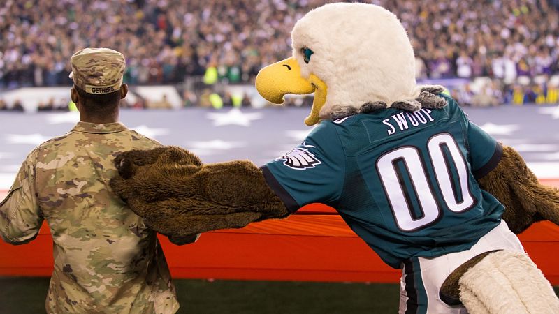 Philadelphia Eagles mascot