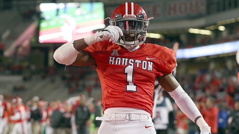 Houston Cougars receiver Bryson Smith