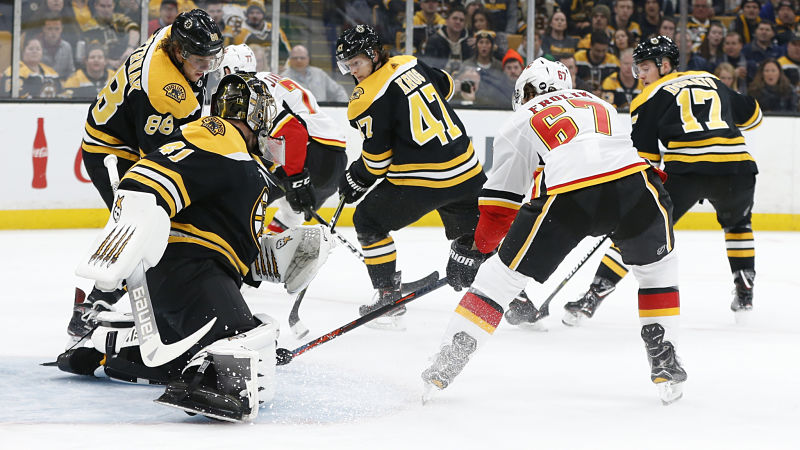 Boston Bruins goalie Jaroslav Halak