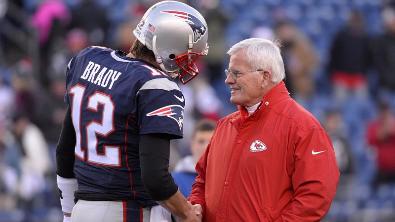 Tom Brady, Bob Sutton