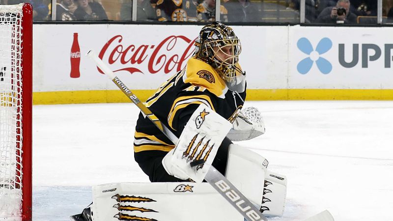 Boston Bruins goalie Jaroslav Halak