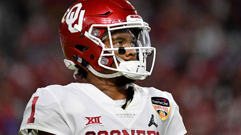 Oklahoma Sooners quarterback Kyler Murray