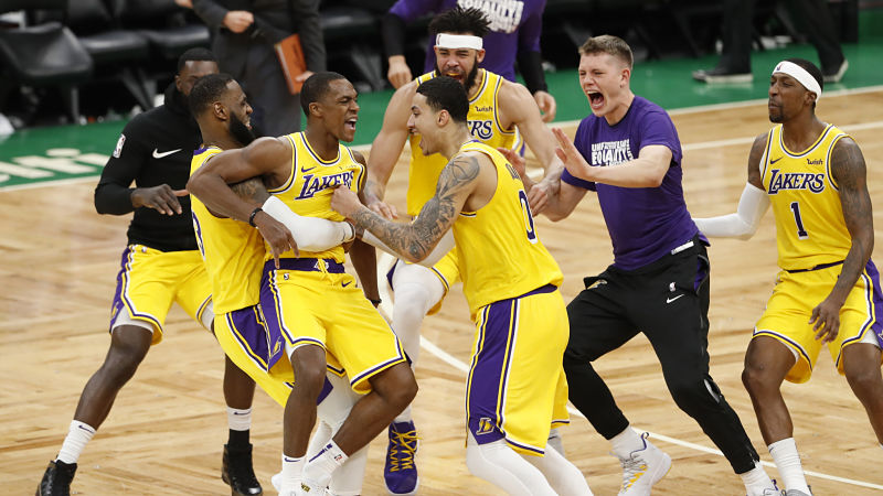 Los Angeles Lakers guard Rajon Rondo