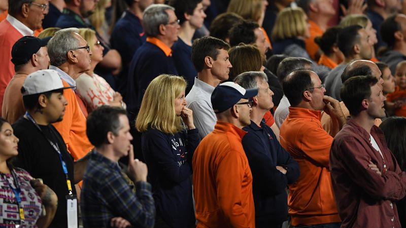 Auburn fans