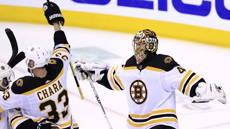 Boston Bruins defenseman Zdeno Chara and goalie Tuukka Rask