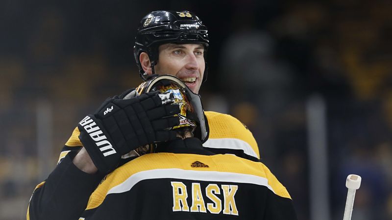 Boston Bruins' Zdeno Chara, Tuukka Rask