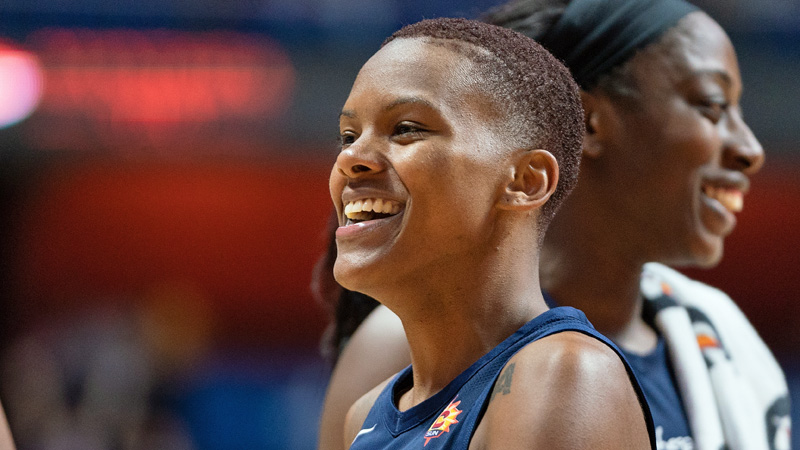 Connecticut Sun guard Courtney Williams