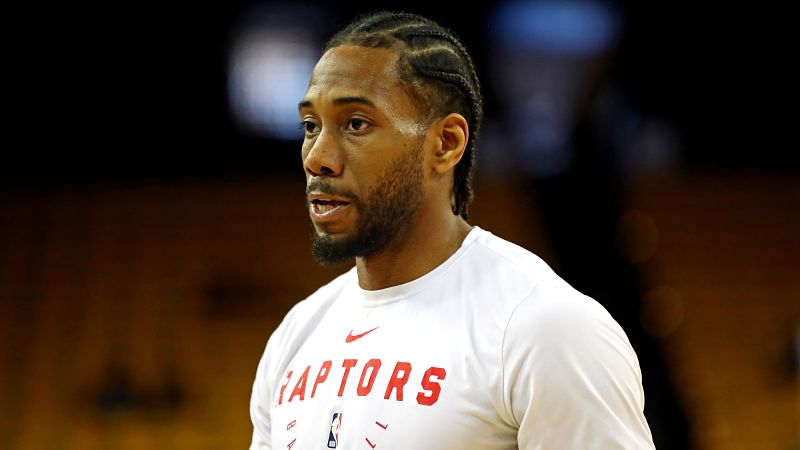 Free agent forward Kawhi Leonard