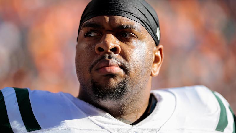 Patriots defensive tackle Mike Pennel