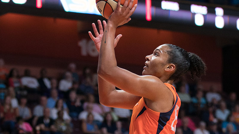 CT Sun forward Alyssa Thomas