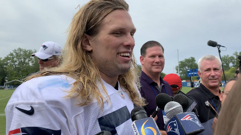 New England Patriots defensive end Chase Winovich