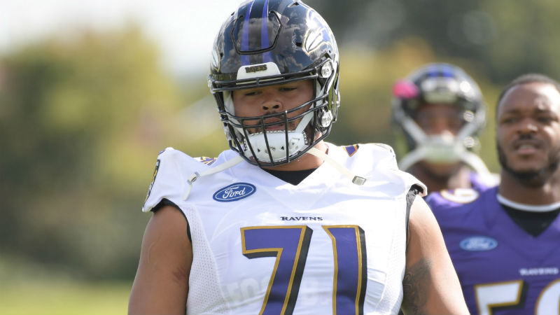 Baltimore Ravens offensive guard Jermaine Eluemunor