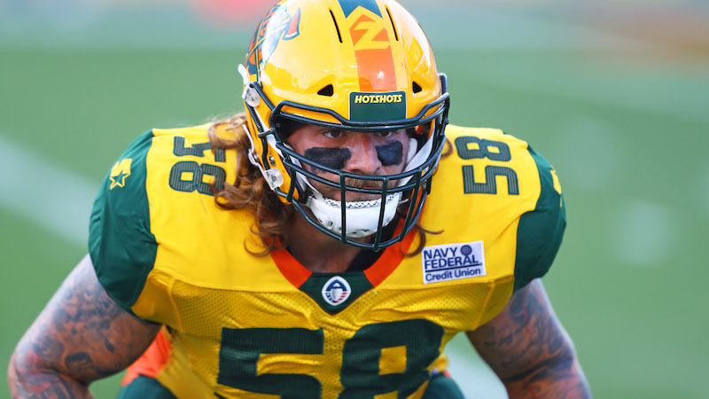 Patriots linebacker Scooby Wright