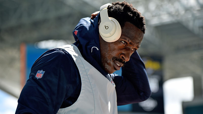 New England Patriots receiver Antonio Brown