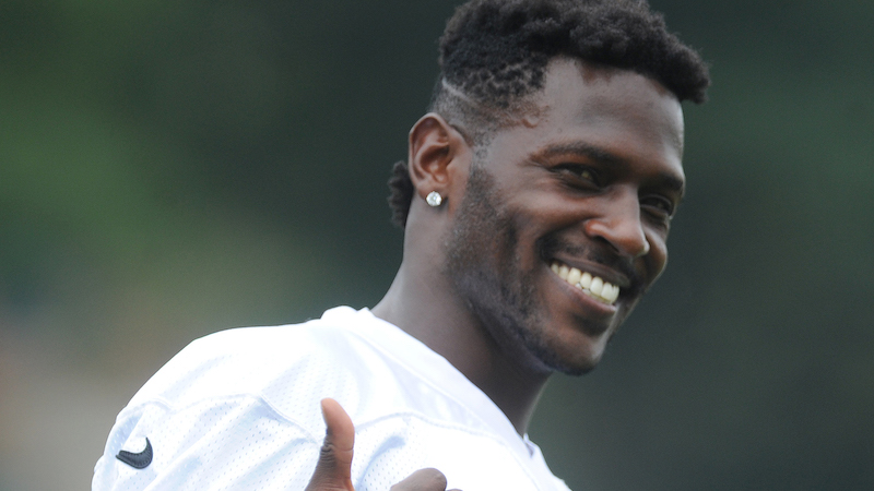 Patriots wide receiver Antonio Brown
