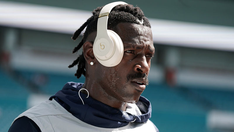 Free Agent Wide receiver Antonio Brown