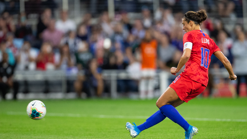 United States forward Carli Lloyd (10)
