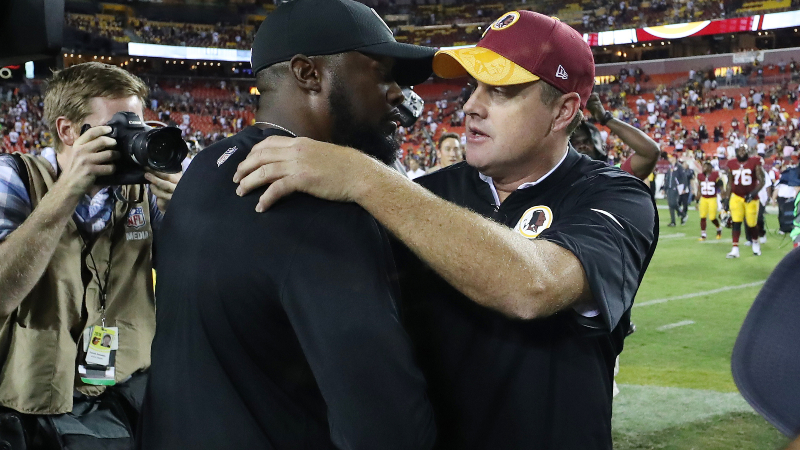 ; Pittsburgh Steelers head coach Mike Tomlin (left) and former Washington Redskins head coach Jay Gruden