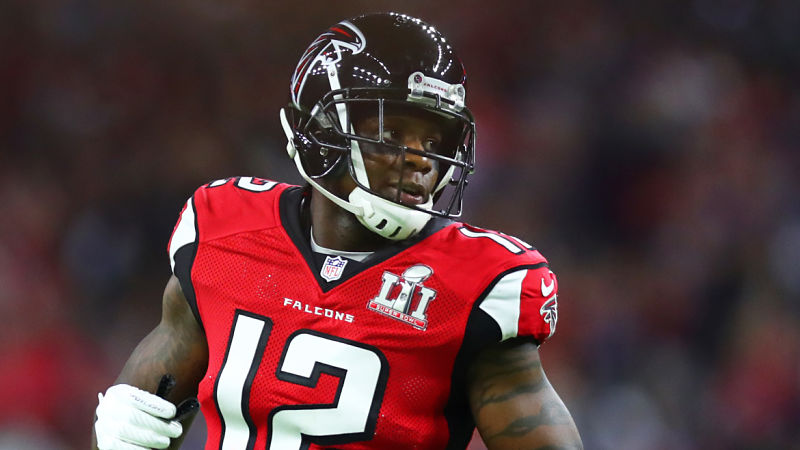 New England Patriots receiver Mohamed Sanu