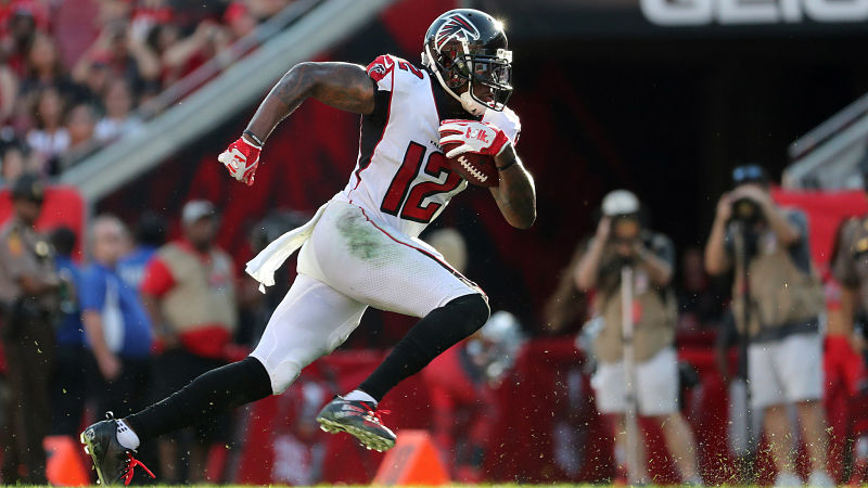 Atlanta Falcons wide receiver Mohamed Sanu