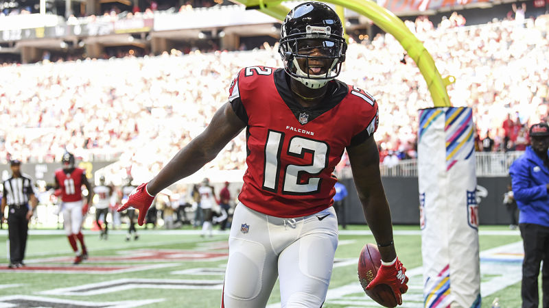 New England Patriots wide receiver Mohamed Sanu