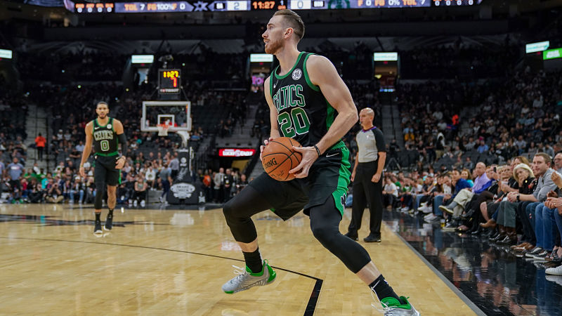 Boston Celtics forward Gordon Hayward