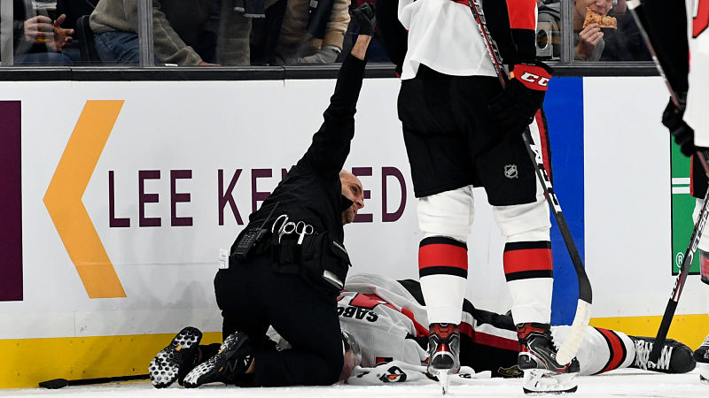 Ottawa Senators right wing Scott Sabourin