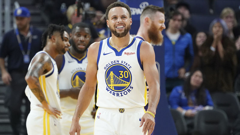 Golden State Warriors guard Stephen Curry