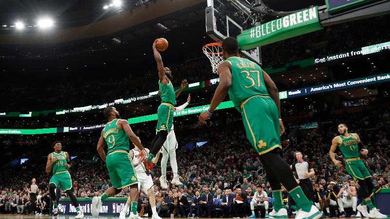 Boston Celtics guard Jaylen Brown (7)