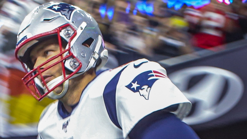 New England Patriots quarterback Tom Brady (12)