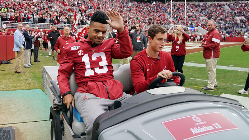 Alabama Crimson Tide quarterback Tua Tagovailoa
