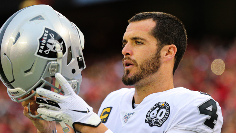 Raiders quarterback Derek Carr