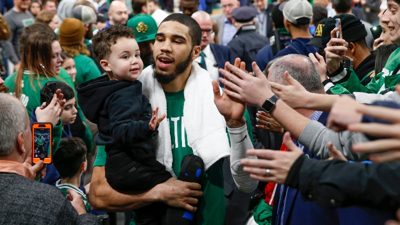 Boston Celtics forward Jayson Tatum (0)
