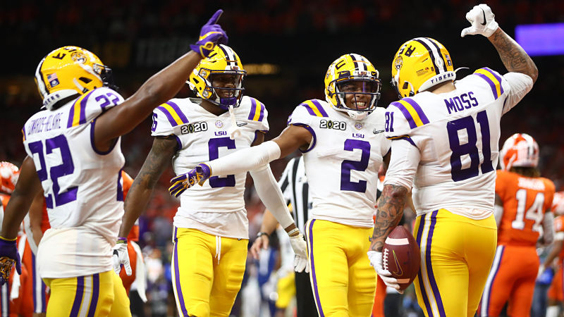 LSU Tigers tight end Thaddeus Moss
