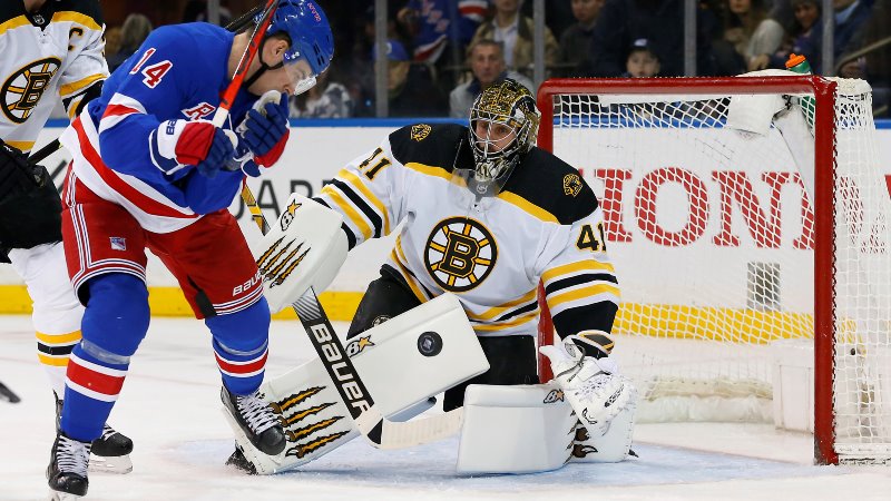 Boston Bruins goaltender Jaroslav Halak