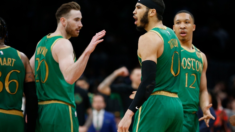 Boston Celtics forwards Jayson Tatum (0), Gordon Hayward (20) and Grant Williams (12)