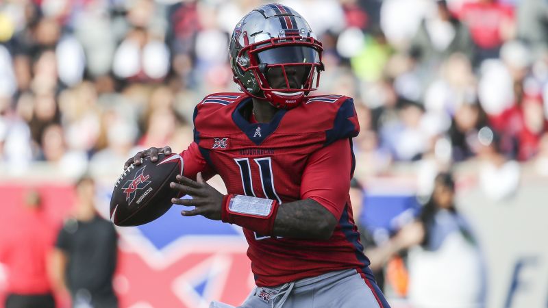 Houston Roughnecks quarterback P.J. Walker
