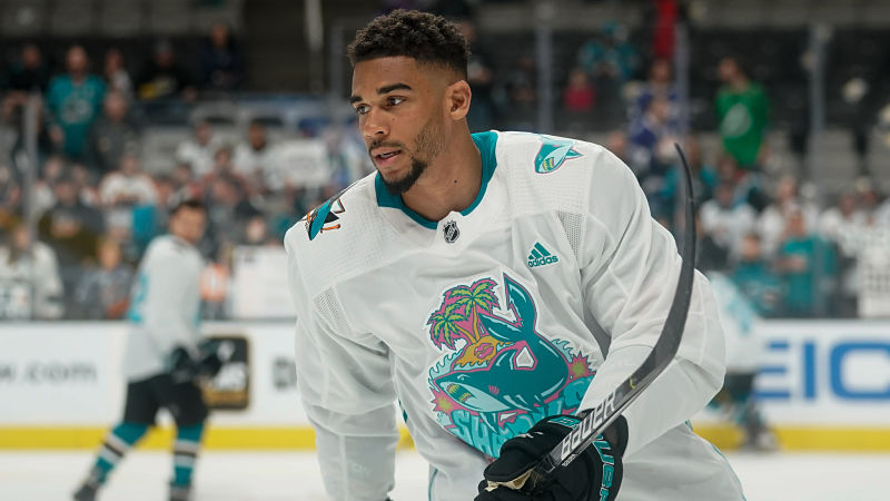 San Jose Sharks left wing Evander Kane