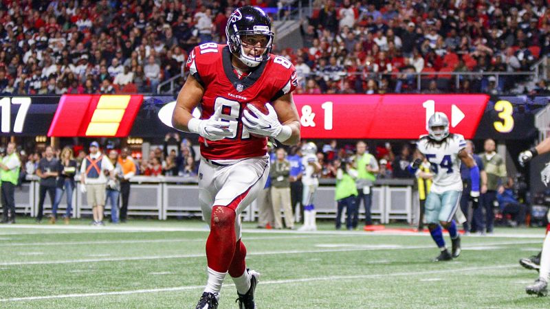 Atlanta Falcons tight end Austin Hooper