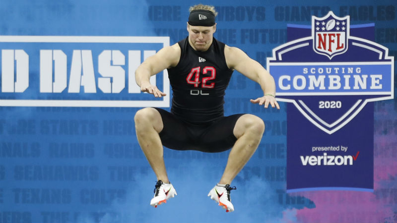 North Dakota State defensive lineman Derrek Tuszka