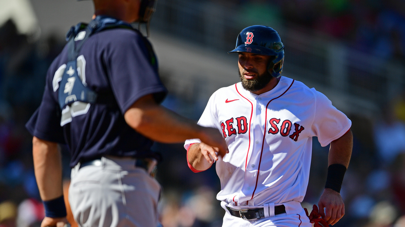 Red Sox infielder Jose Peraza
