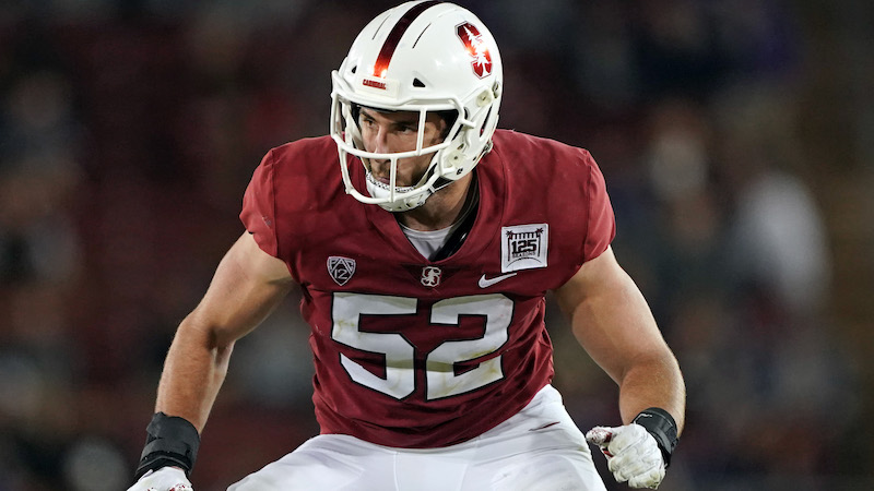 Stanford outside linebacker Casey Toohill